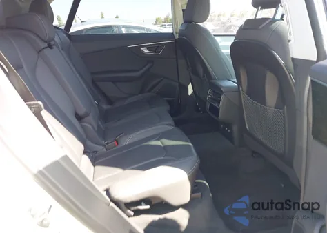 2019 Audi Q8 55 Premium z USA, uszkodzony, nr VIN WA1BVAF16KD016726